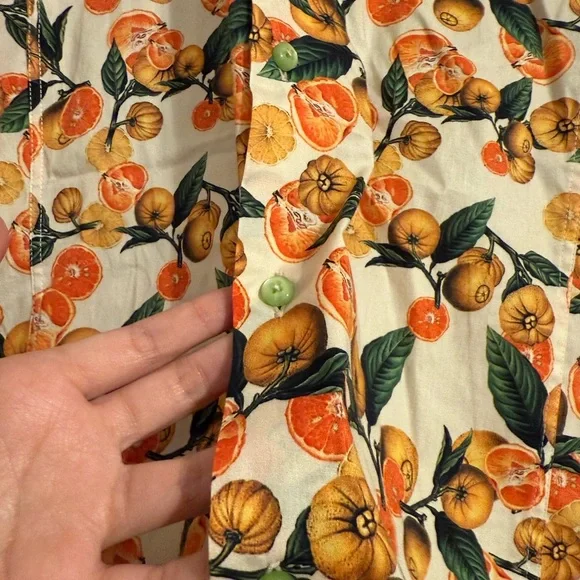 Coton Doux Paris Button-Up - Picture 3 of 5